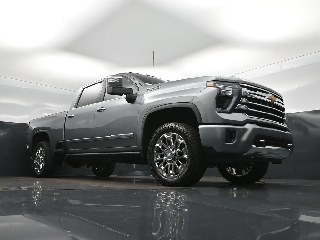 New 2026 Sterling Gray Metallic Chevrolet High Country image 45