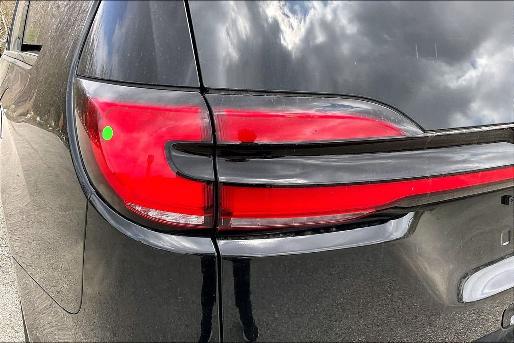 New 2026 Chrysler Pacifica Select 4D Passenger Van