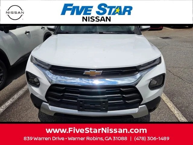 Used 2022 White Chevrolet LT image 2
