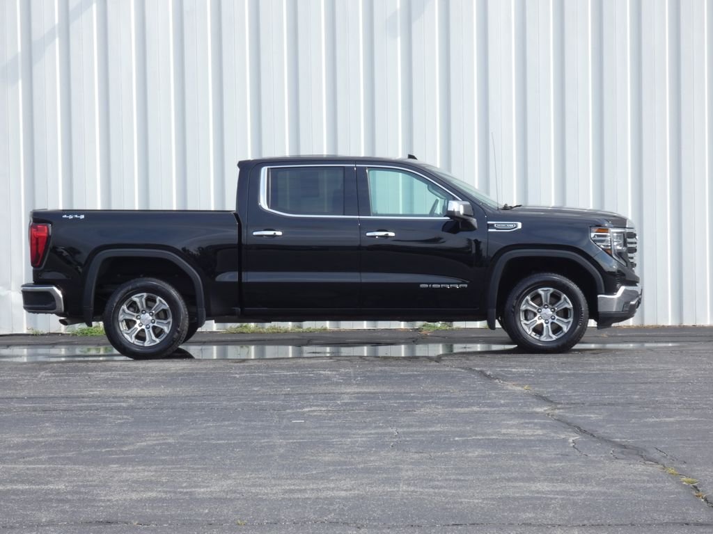 Used 2025 GMC Sierra 1500 SLT with VIN 3GTUUDED9SG203038 for sale in Kansas City