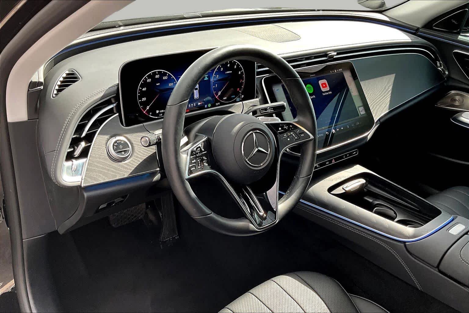 Certified Used 2025 Obsidian Black Metallic Mercedes-Benz E 450 image 17
