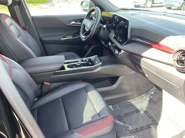 Used 2025 Mosaic Black Metallic Chevrolet RS image 17