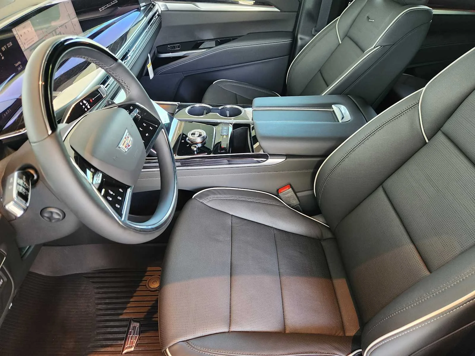2026 Cadillac Escalade Sport - Photo 8