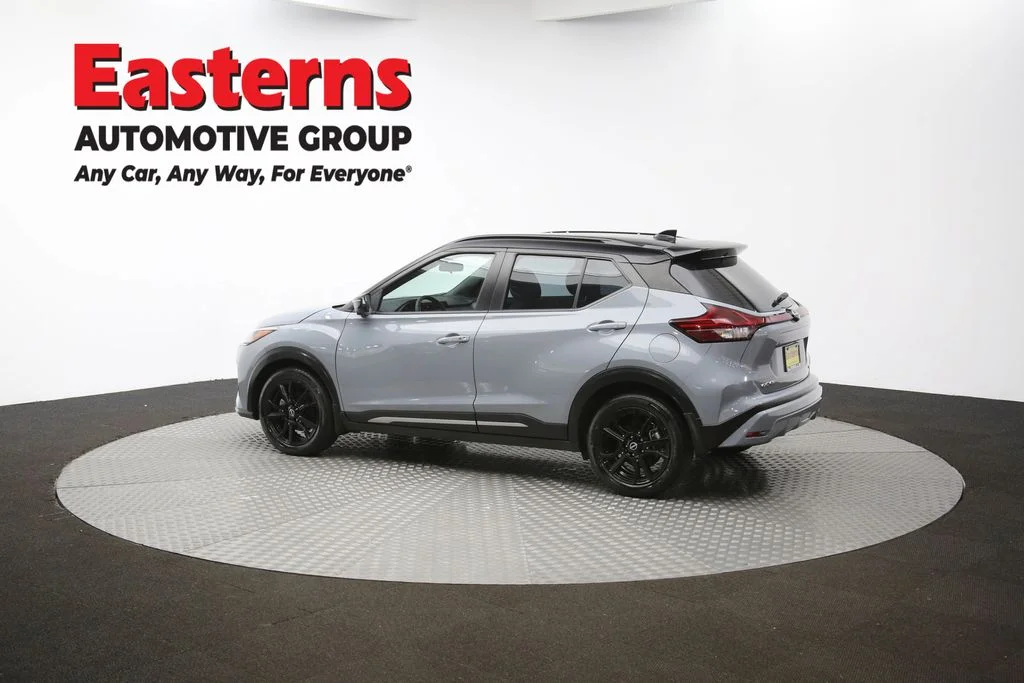 Used 2023 Gray Nissan SR image 61