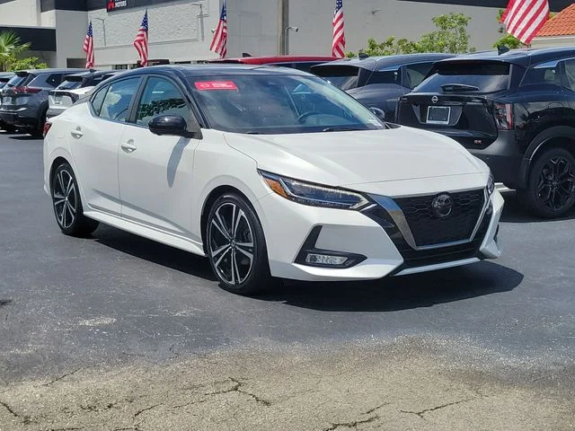 Certified Used 2023 White Nissan SR image 3