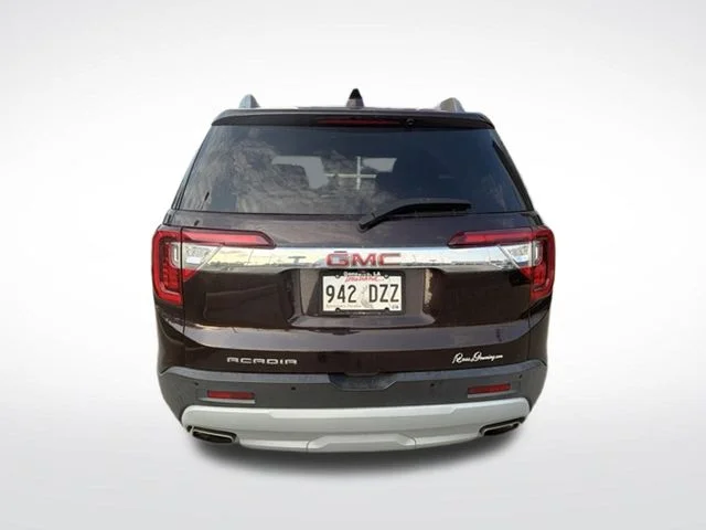 Used 2020 Red GMC SLE image 4