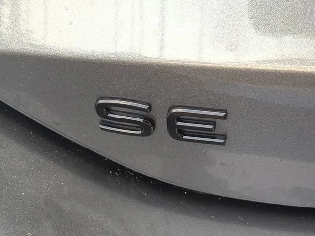 2025 Volkswagen Tiguan SE R-LINE BLACK - Photo 11
