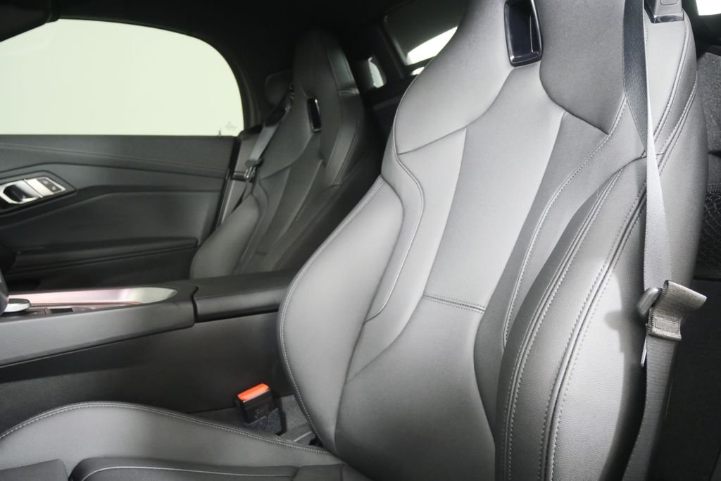 Used 2023 Not Available BMW sDrive30i image 13