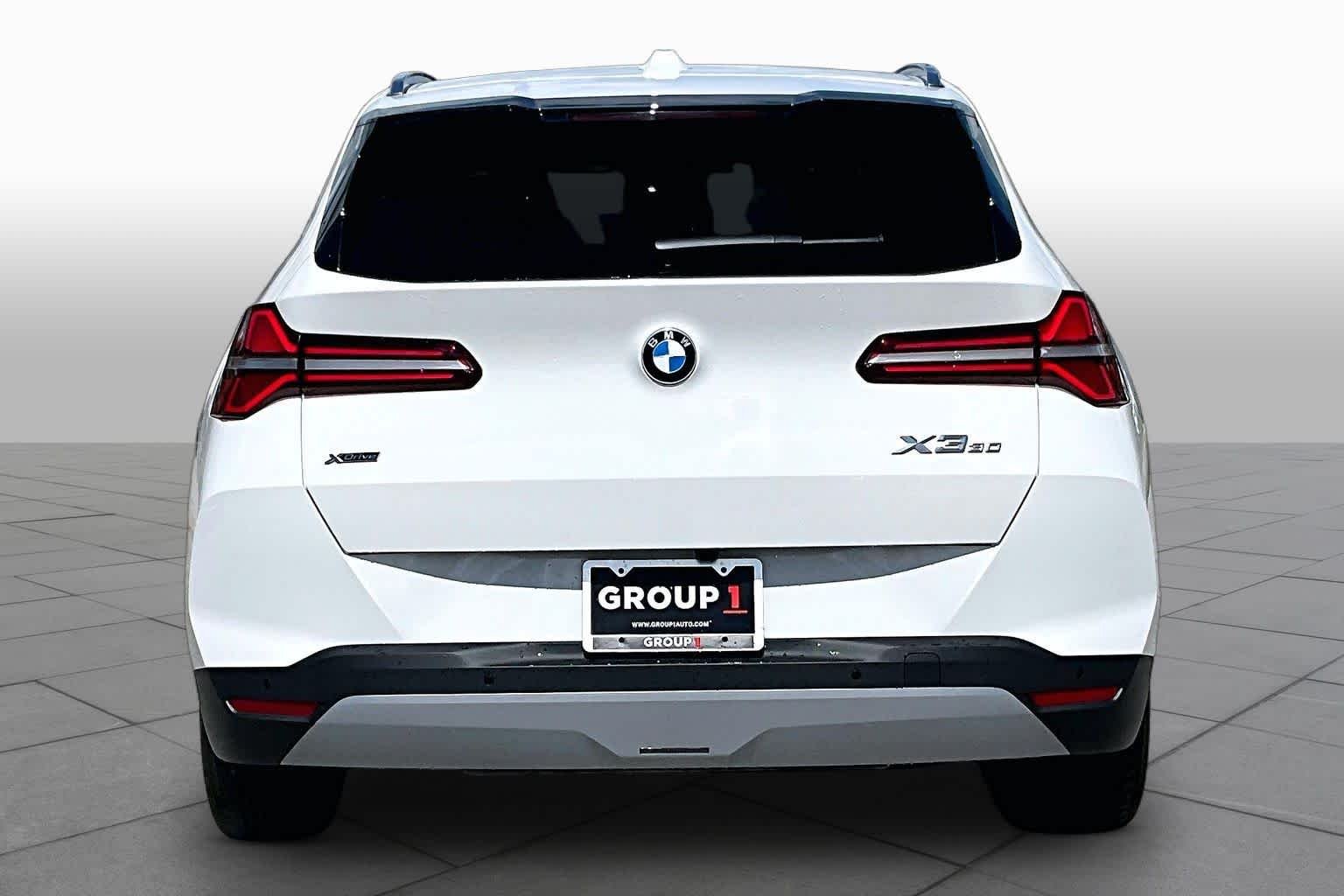 Used 2026 Alpine White BMW 30 xDrive image 4