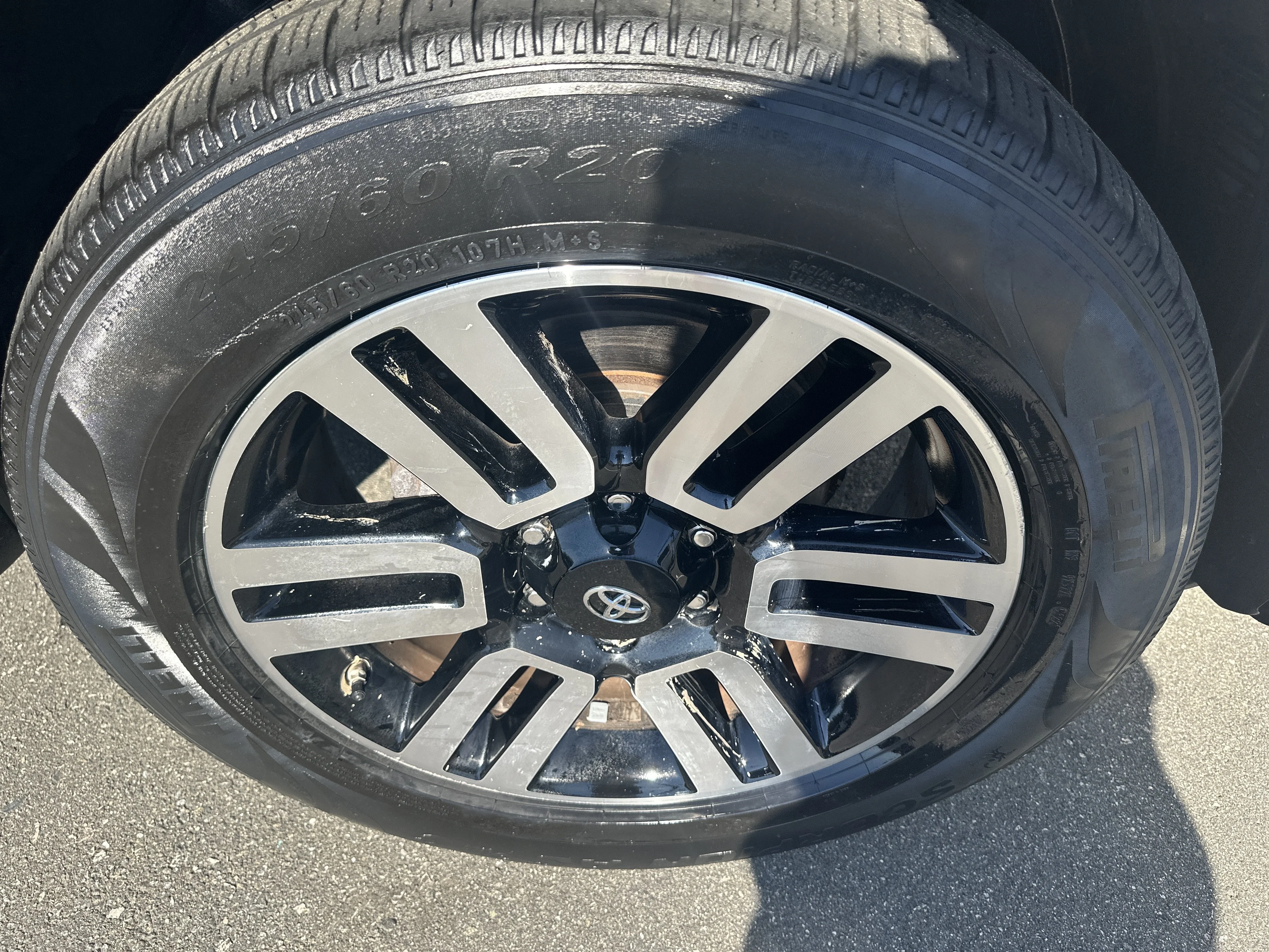 Used 2016 Midnight Black Metallic Toyota Limited image 35