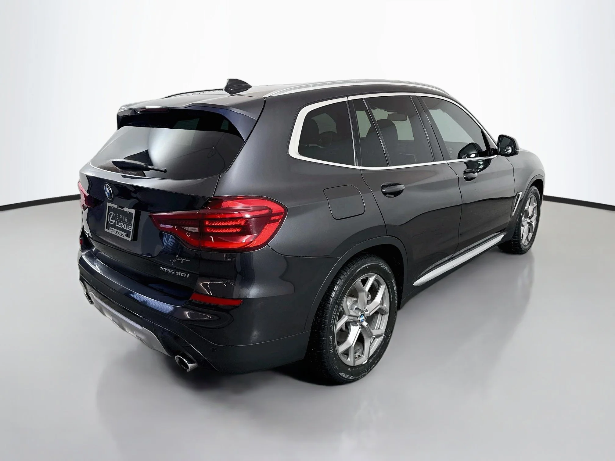 Used 2020 Dark Graphite Metallic BMW xDrive30i image 7