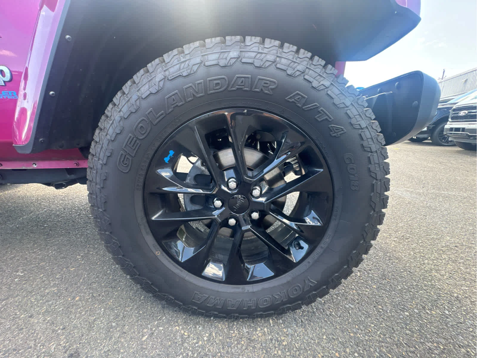 Used 2022 Limited Edition Tuscadero Pearlcoat Jeep Unlimited Sahara image 30