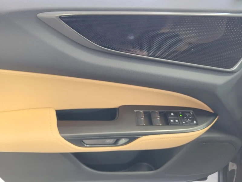 2026 Lexus NX 350 - Photo 20