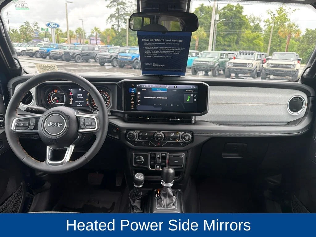 Used 2025 Fathom Blue Pearlcoat Jeep Sahara image 15