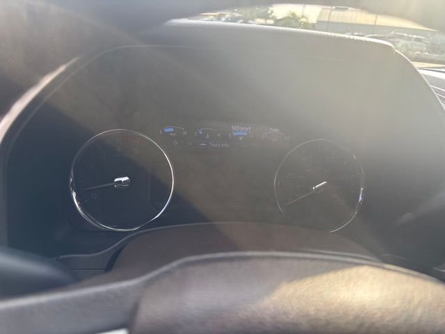 Used 2020  Ford King Ranch image 14