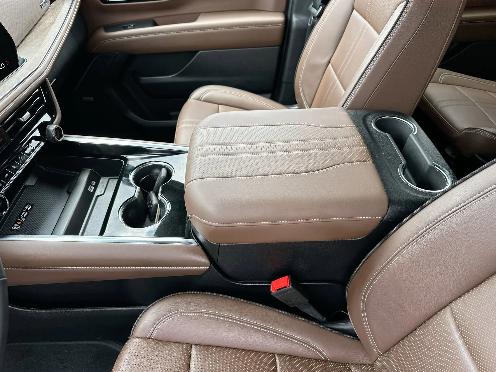 2025 Chevrolet Tahoe High Country - Photo 19