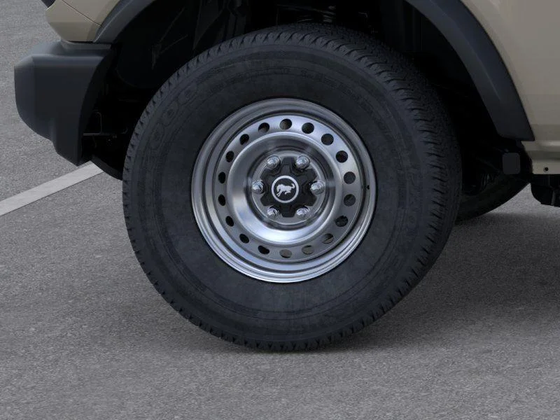 2025 Ford Bronco 4-Door Base - Photo 21
