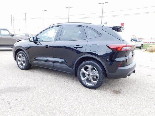 New 2026 Agate Black Metallic Ford ST-Line Select image 47