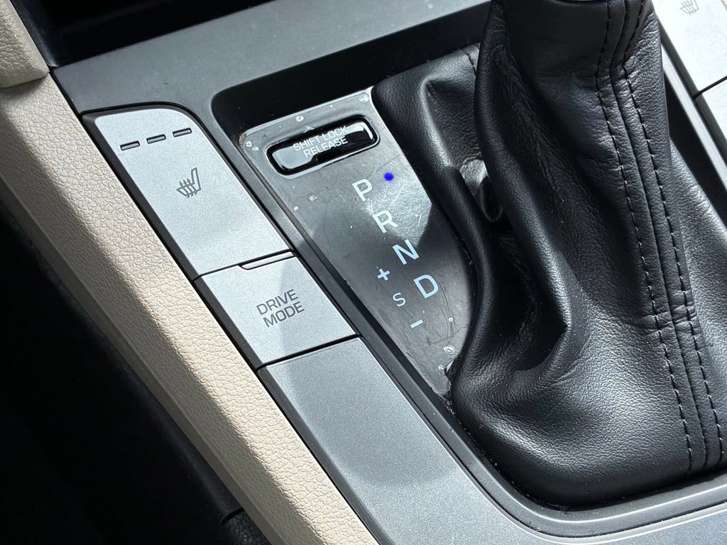 2020 Hyundai Elantra Value Edition - Photo 30