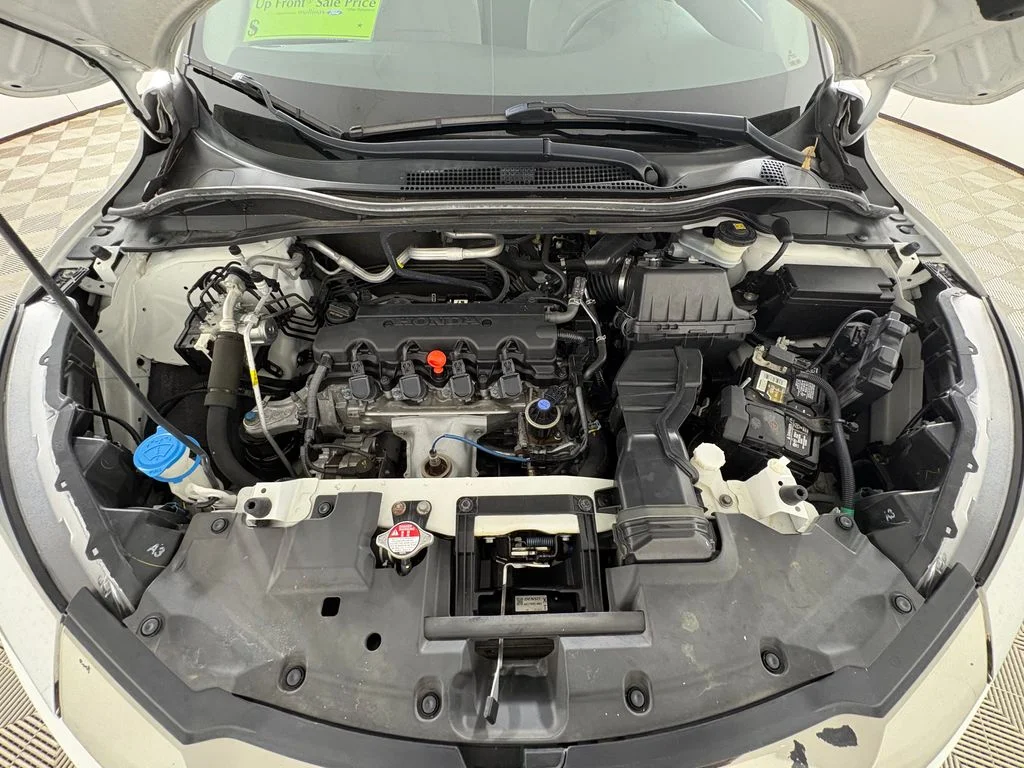 Certified Used 2022 White Honda EX image 29