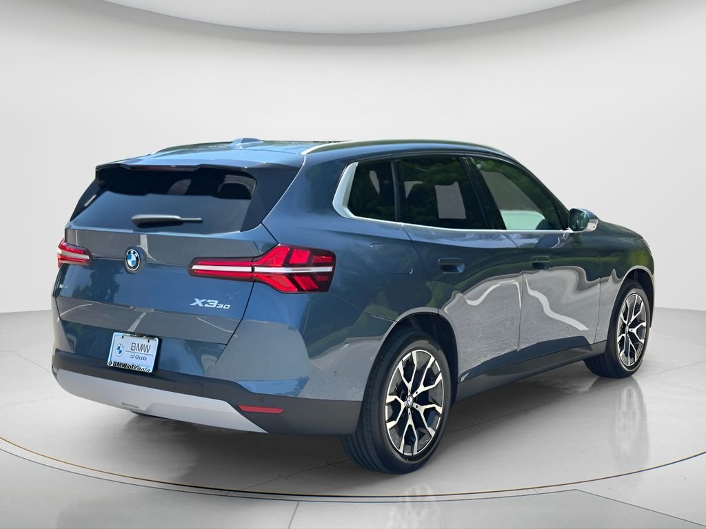 New 2026 Arctic Race Blue metallic BMW 30 xDrive image 5