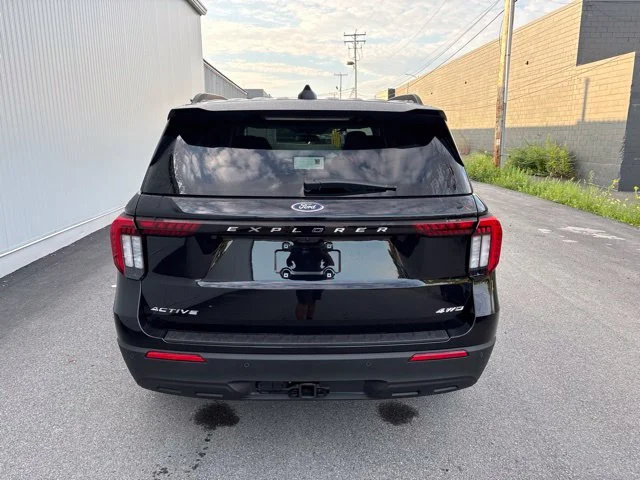 New 2026 Agate Black Metallic Ford Active image 10