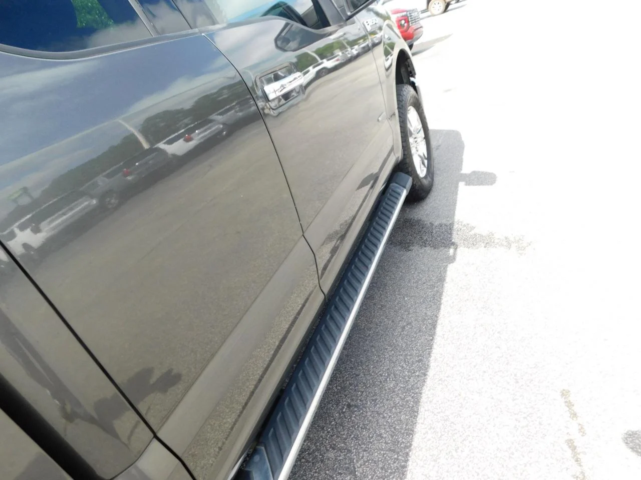 Used 2016 Magnetic Ford 4WD SuperCab 145 in XLT image 11