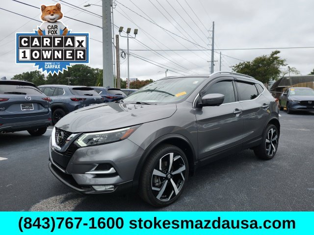 Used 2020 Gray Nissan SL image 12