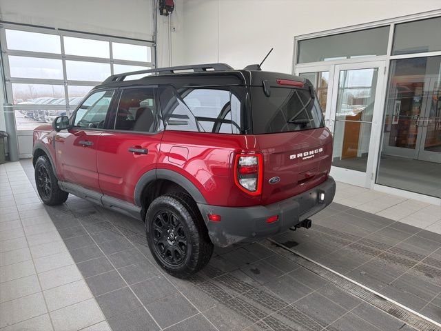Used 2025 Red Ford Badlands image 3