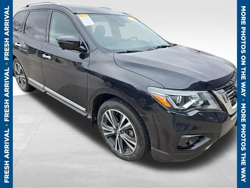 2020 Nissan Pathfinder Platinum 4WD's photo