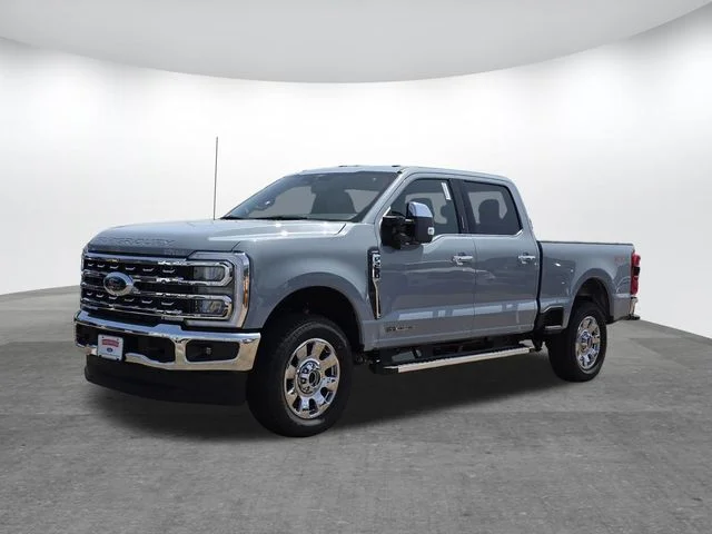 New 2026 Glacier Gray Metallic Tri-Coat Ford F-250® Lariat® image 4