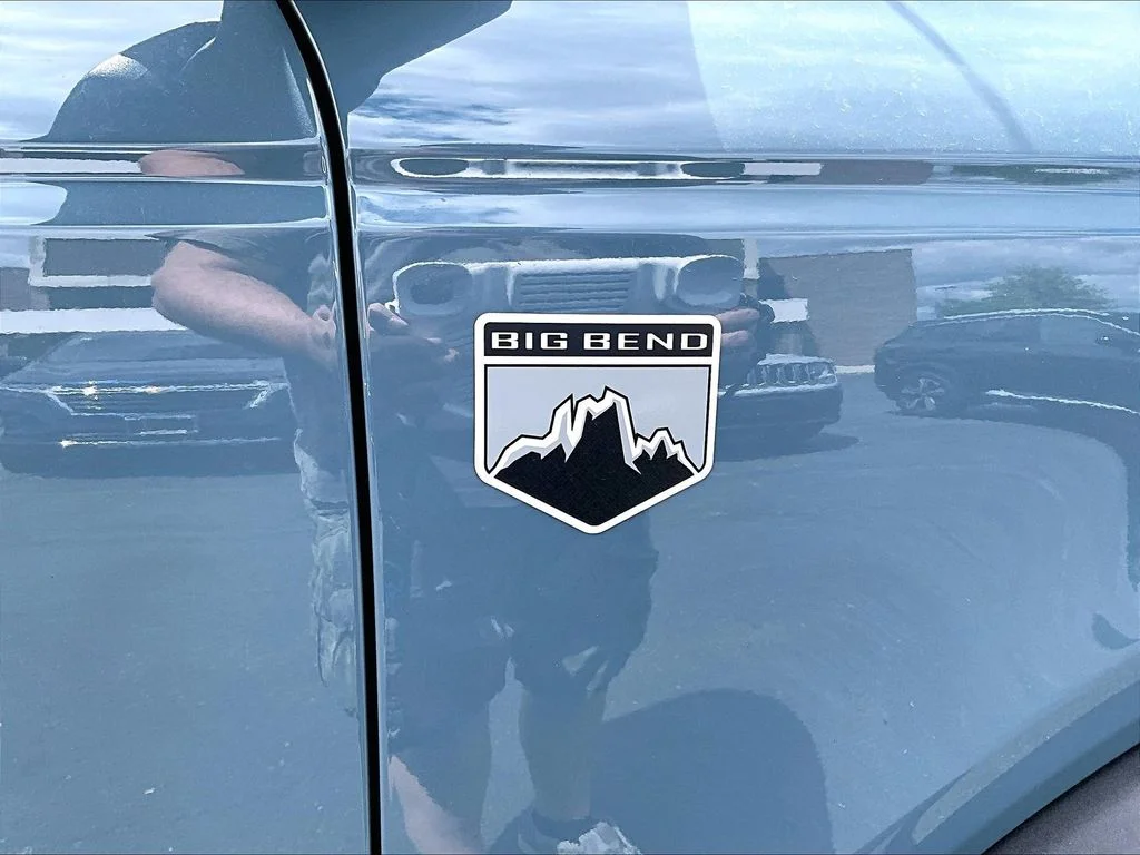 Used 2022 Blue Ford Big Bend image 8