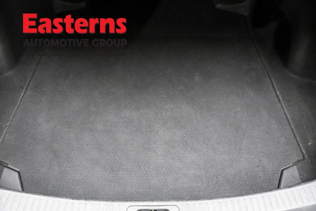 Used 2022 Gray Toyota LE image 9