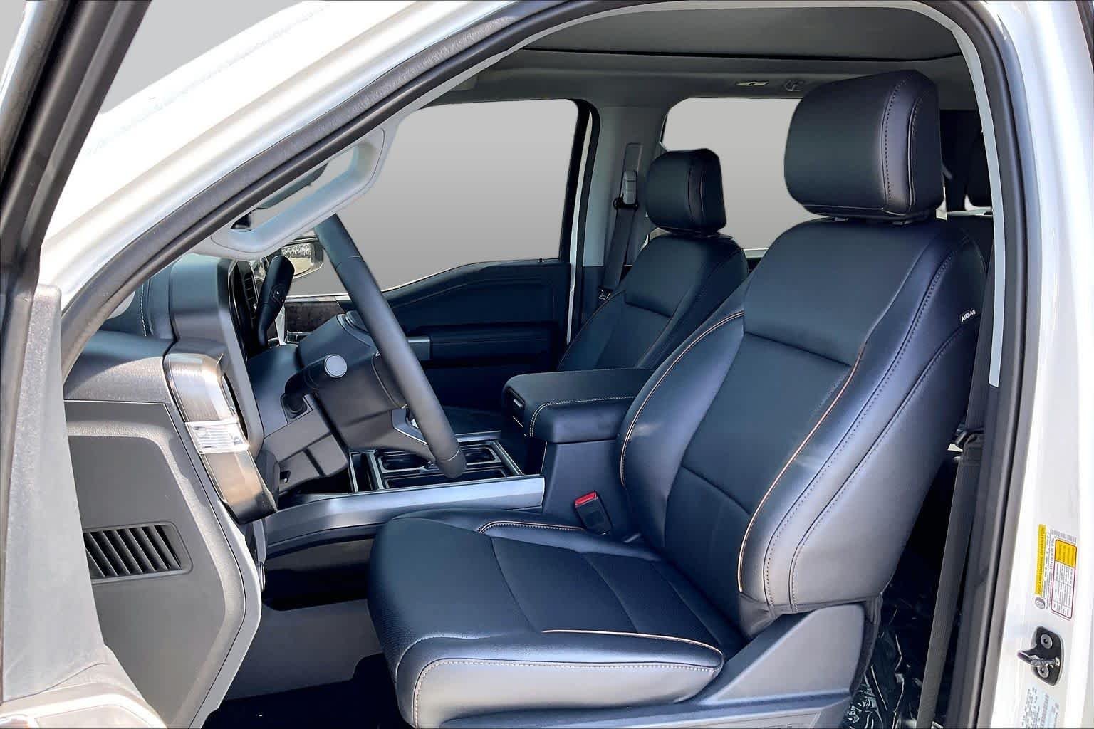 New 2026 Star White Metallic Tri-Coat Ford F-250® Lariat® image 7