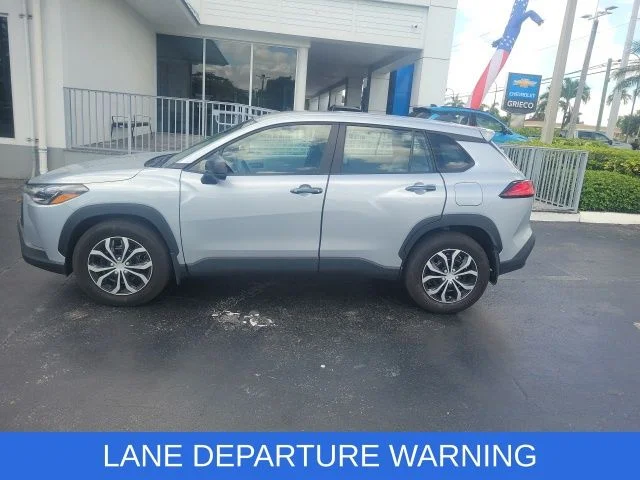 Used 2024 Silver Toyota L image 4