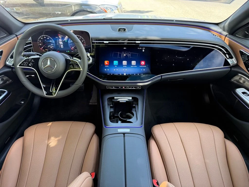 New 2027 White Mercedes-Benz E 450 image 12