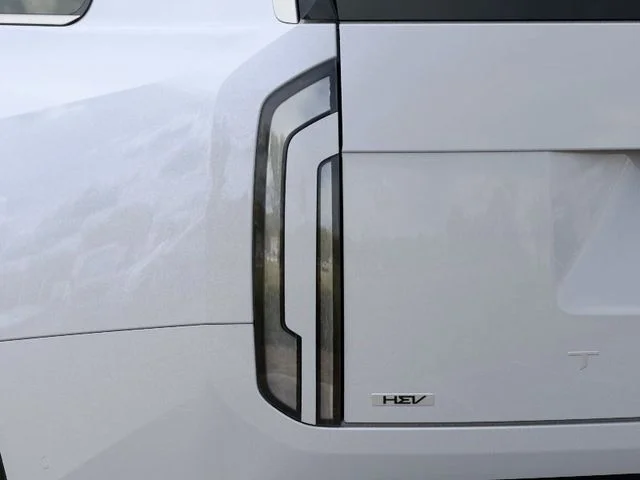 New 2027 White Kia SX Prestige image 11