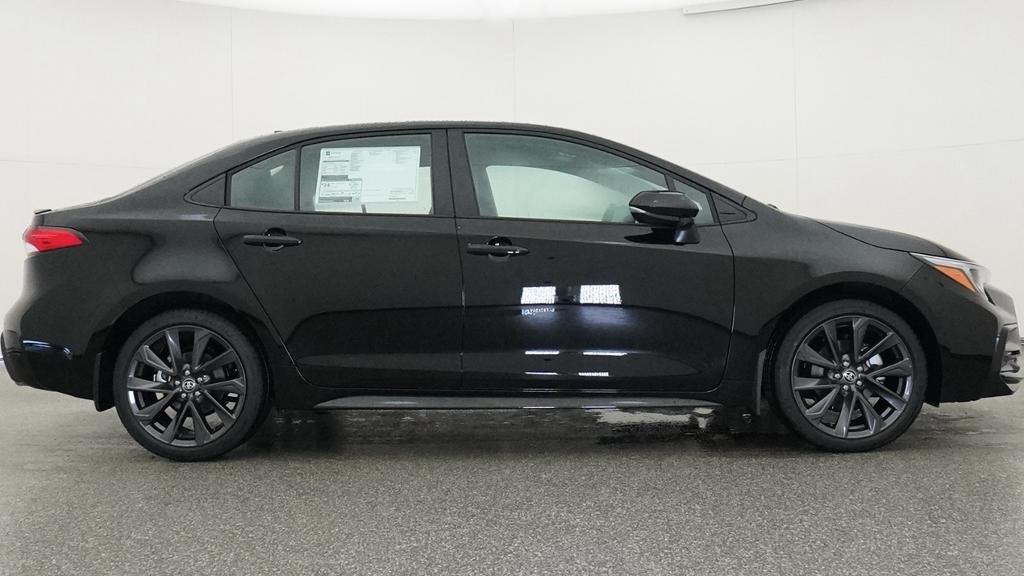 New 2026 Midnight Black Metallic Toyota SE image 13