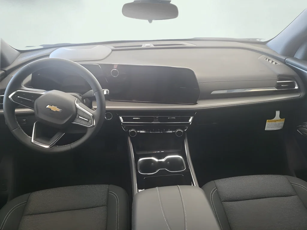 2026 Chevrolet Traverse LT - Photo 12