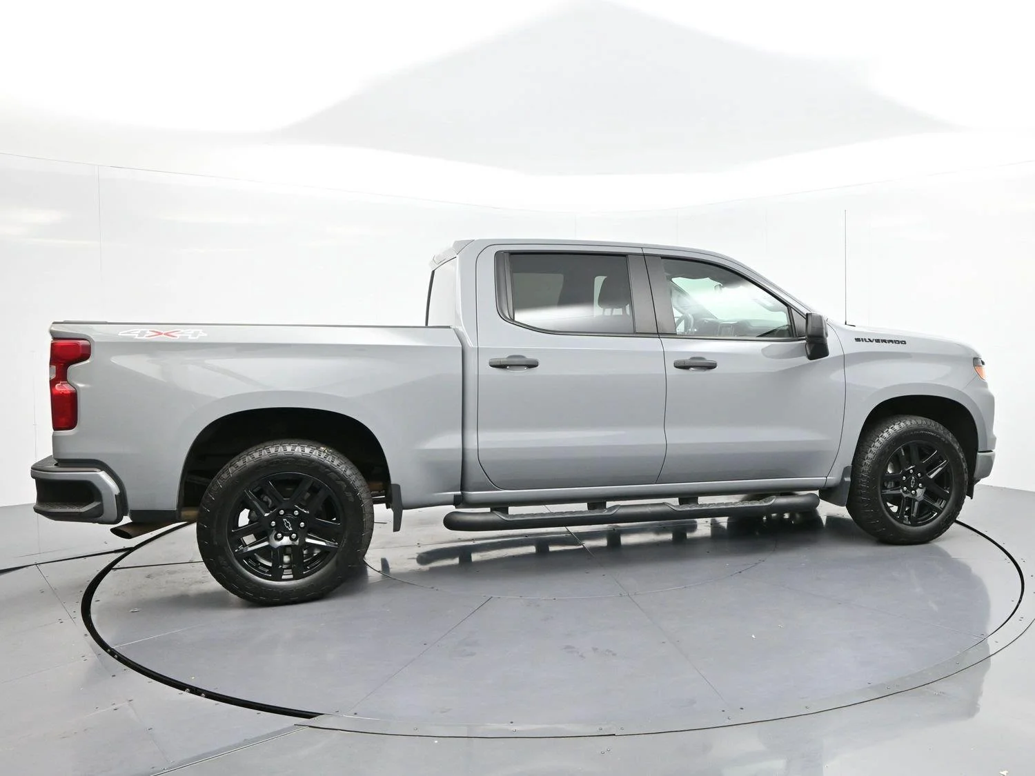 Used 2024 Slate Gray Metallic Chevrolet Custom image 8
