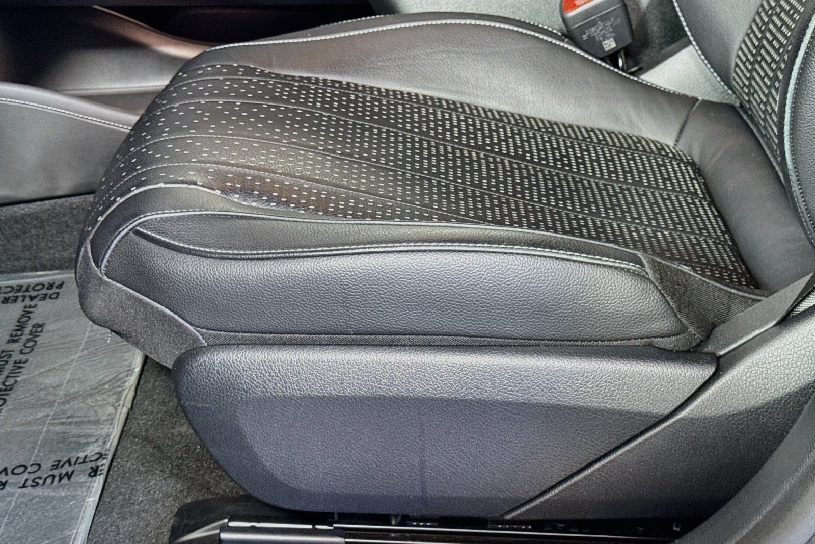 Certified Used 2024 Obsidian Black Metallic Mercedes-Benz EQS 450+ image 18