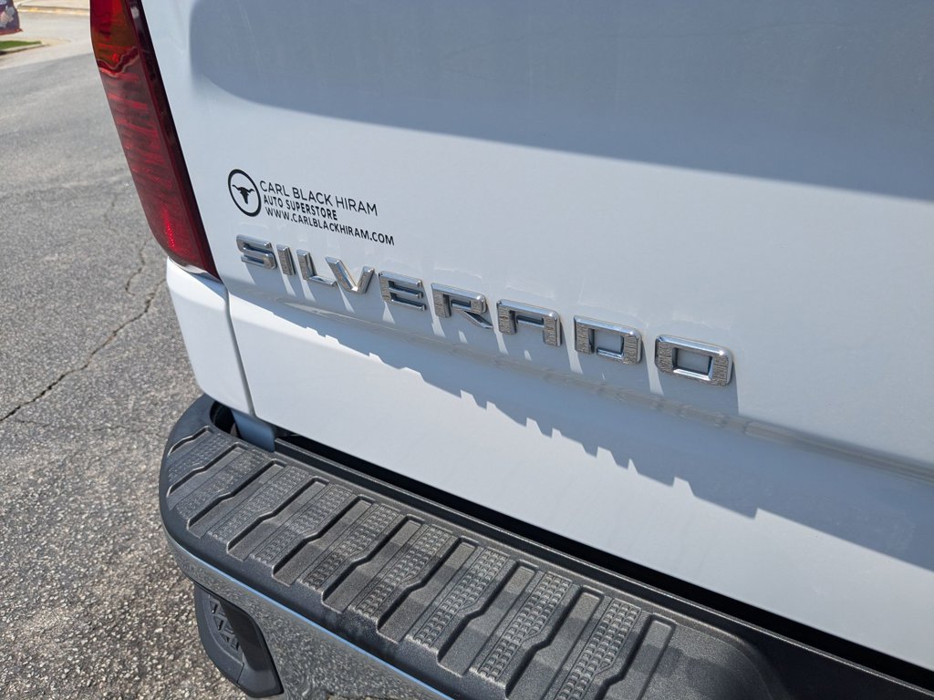 Used 2022 Summit White Chevrolet LT image 29