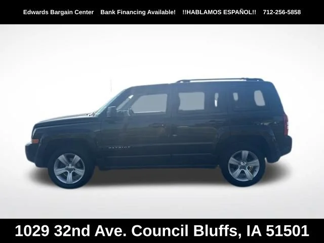 Used 2014 Black Jeep Latitude image 4