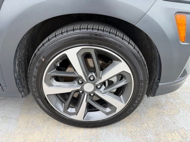 Used 2020 Gray Hyundai Limited image 9