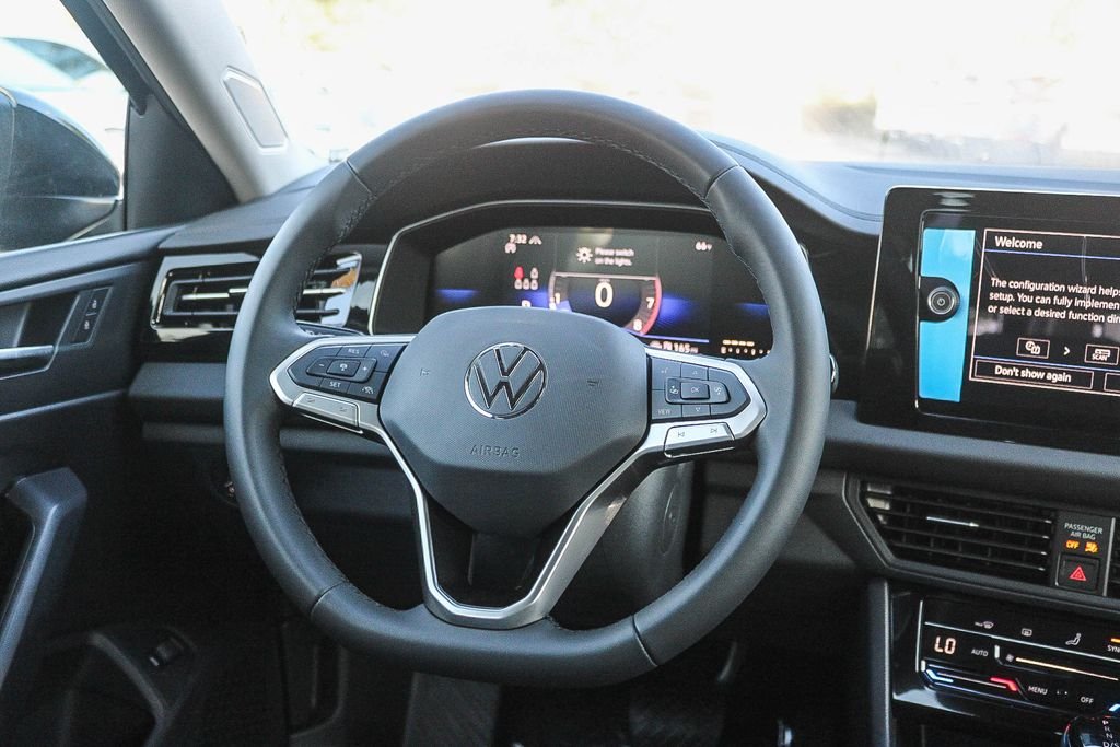 New 2027 Black Volkswagen 1.5T S image 15