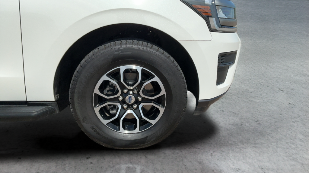 Certified Used 2024 White Ford XLT image 25