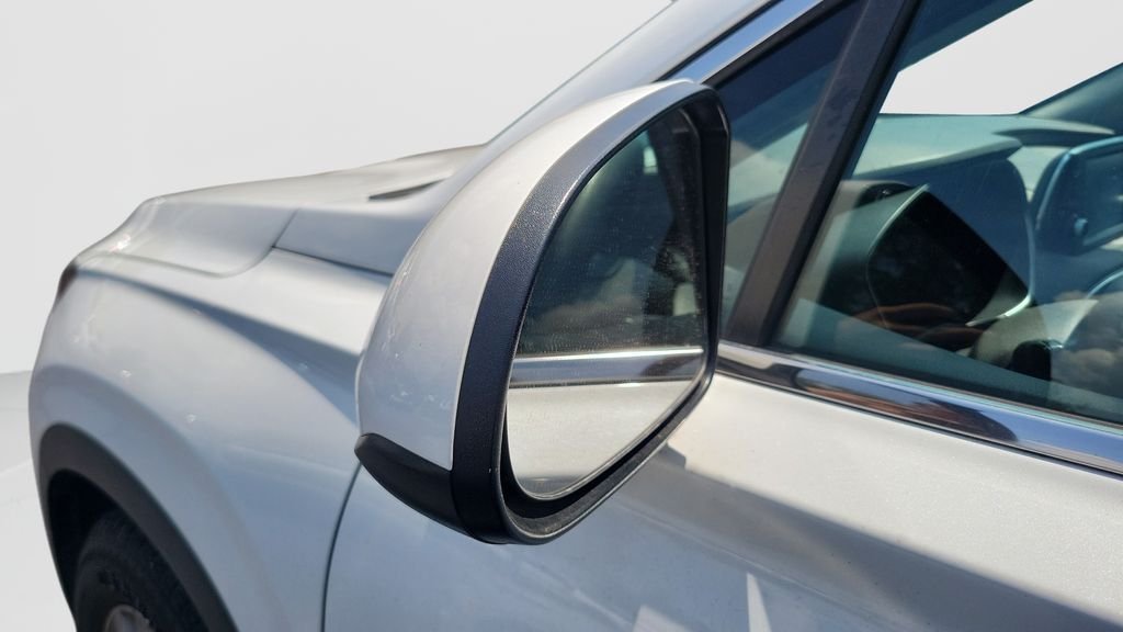 2020 Hyundai Santa Fe SE - Photo 27