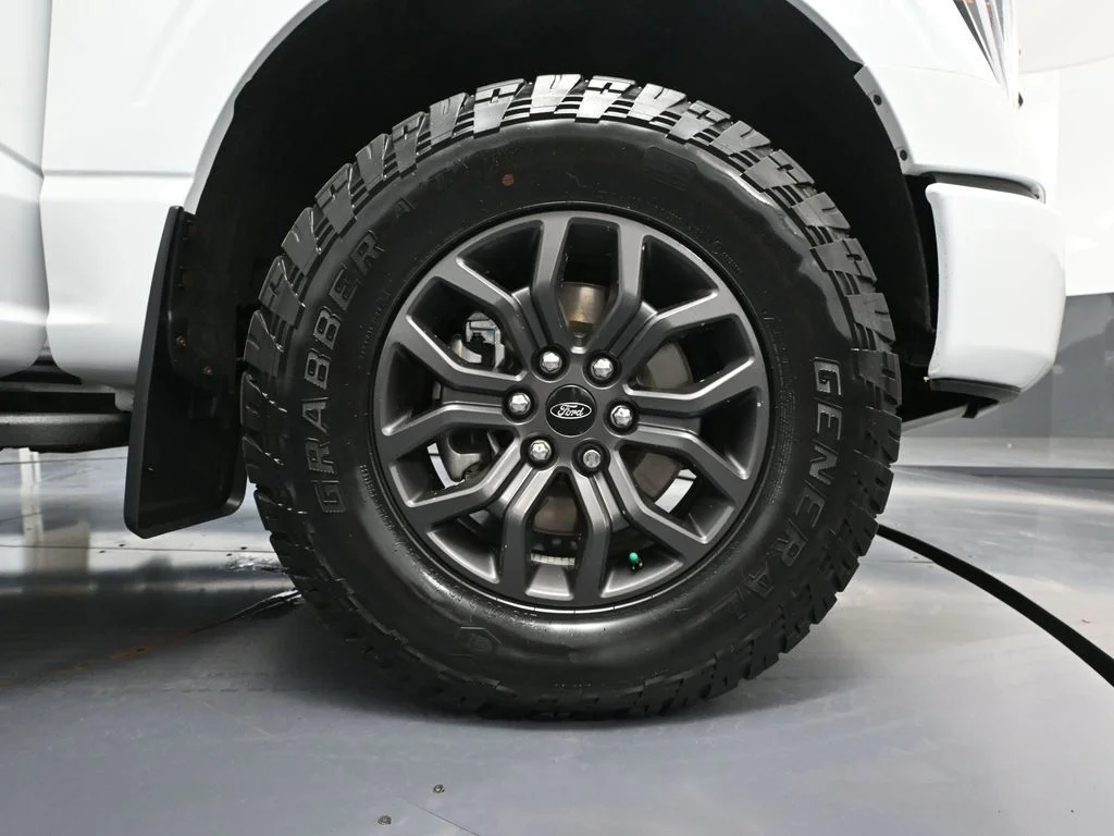 Used 2023 White Ford Tremor image 18