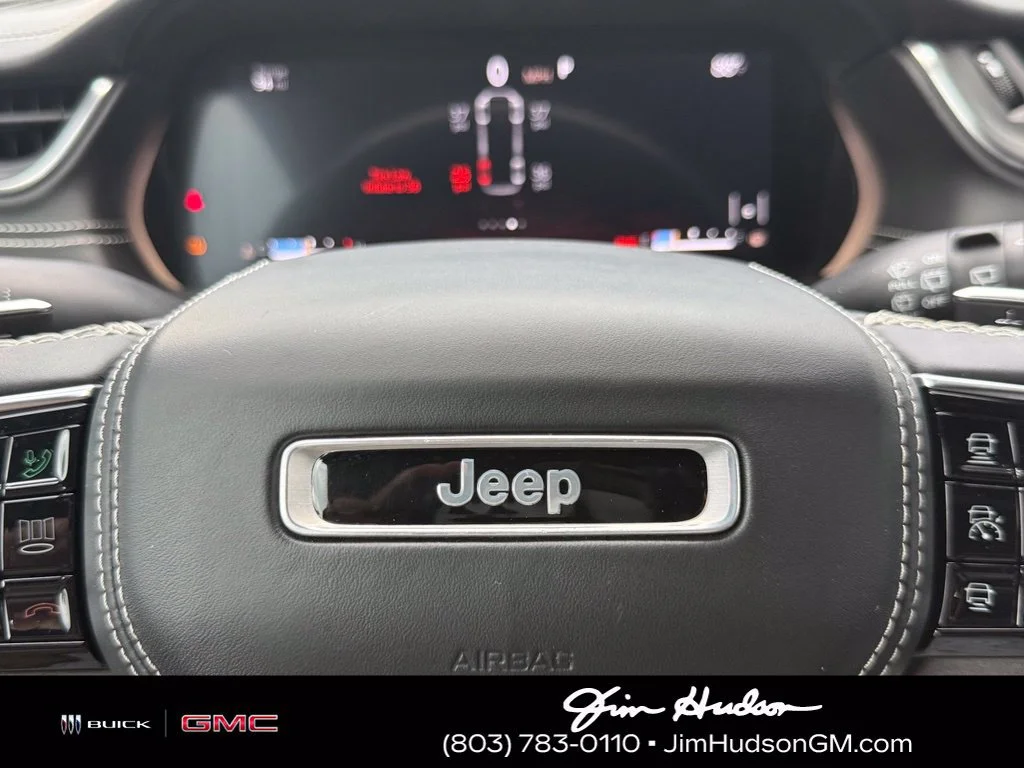 Used 2021 Gray Jeep Overland 4x4 image 28
