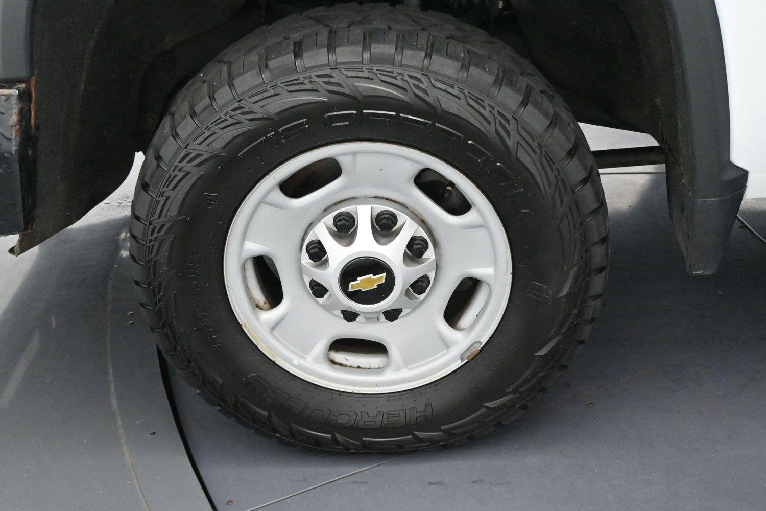 Used 2021 SUMMIT WHITE Chevrolet Work Truck image 30